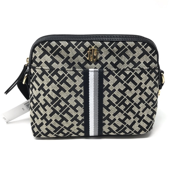 tommy hilfiger logo purse